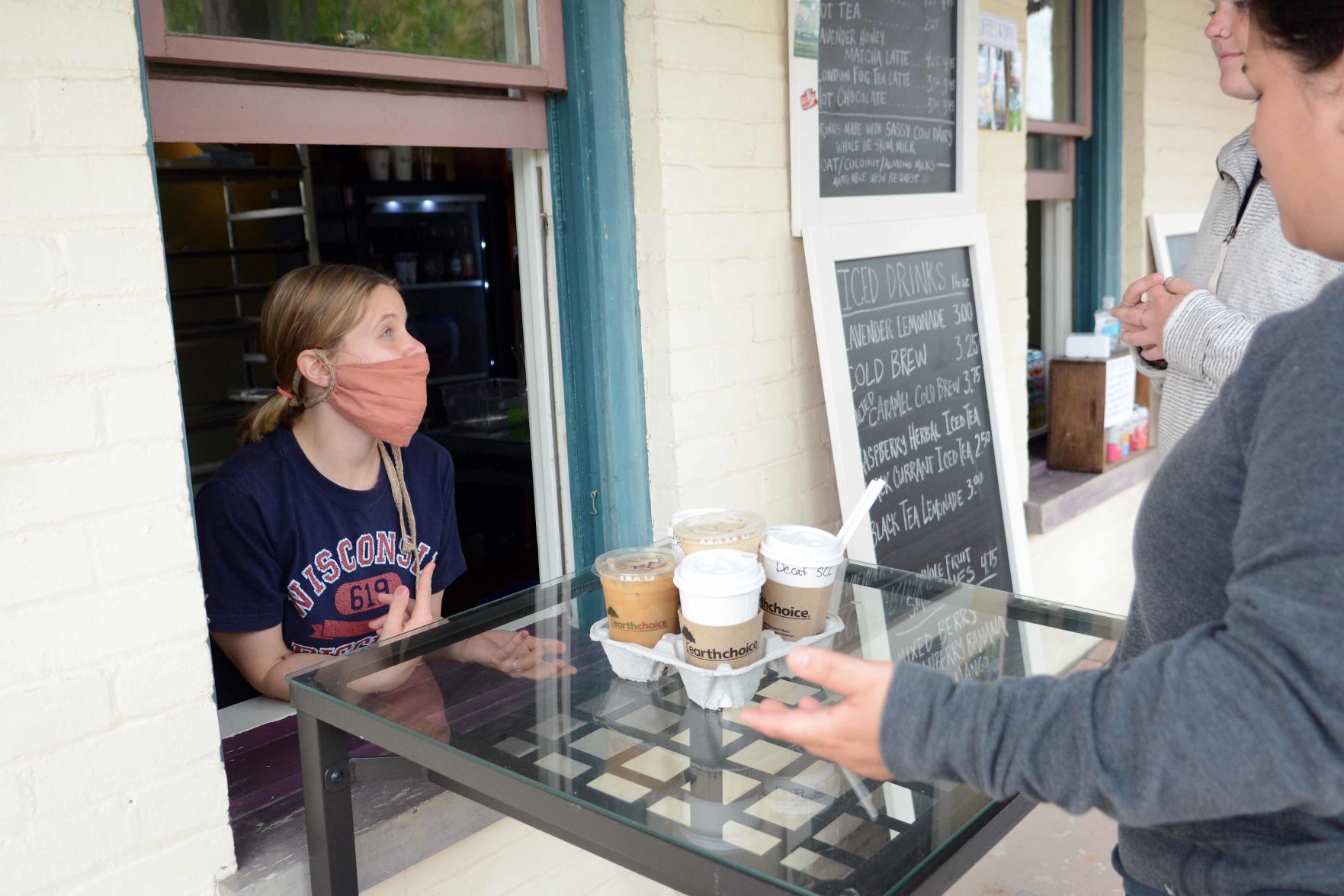 Bella Vita Cafe open for takeout